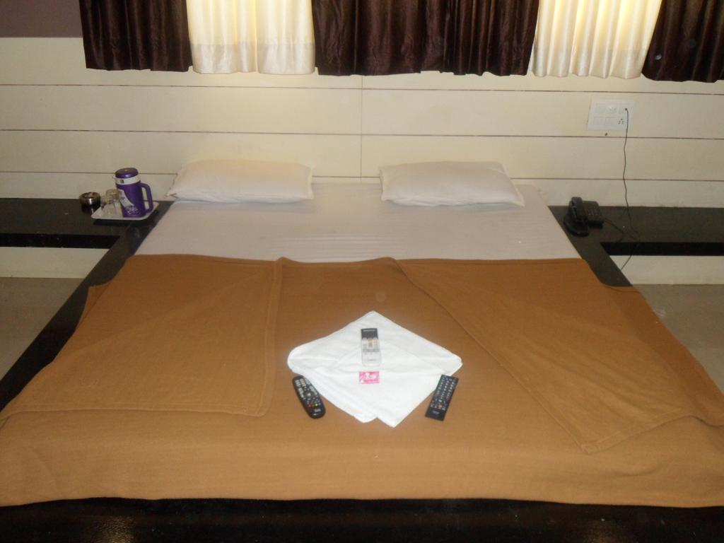 Hotel Canada Palace Batwa Bilik gambar